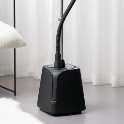 جهاز بخار الملابس الاحترافي SteamOne PRO1800 SteamOne PRO1800 Professional Garment Steamer