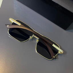 نظارة شمسية Sunglasses