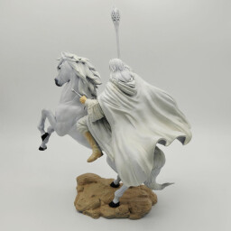 مجسم كاندالف الابيض White Gandalf Figure