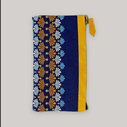 محفظة مطرزة عراقية Iraqi Embroidered Pouch