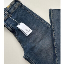 جينز Jeans