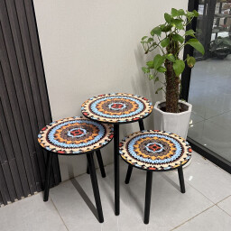 طقم طاولات استكان 3 قطع بنقشة ماندالا ملونة Estkan Table Set 3 Pieces with Colorful Mandala Design
