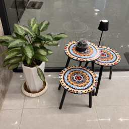 طقم طاولات استكان 3 قطع بنقشة ماندالا ملونة Estkan Table Set 3 Pieces with Colorful Mandala Design