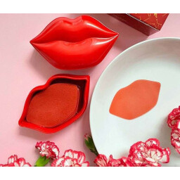 ماسك للشفاه بالكرز Cherry lip mask