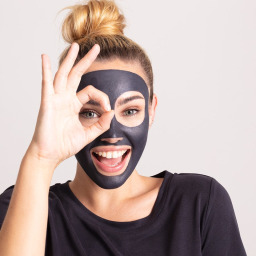 ماسك فحم لتنقية المسام والتحكم بالدهون  75 مل Pore & Shine Control Purifying Charcoal Mask 75ml