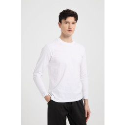 تي شيرت رجالي بأكمام طويلة Men Core Long sleeve Tee