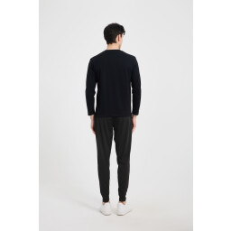 تي شيرت رجالي بأكمام طويلة Men Core Long sleeve Tee