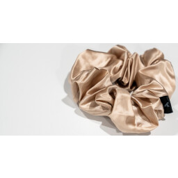 ربطة الشعر سكرونشيز حرير Silk Scrunchies Hair Band