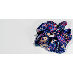 ربطة الشعر سكرونشيز مطبوعة حرير Silk printed Scrunchies Hair Band