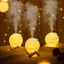 مرطب هواء LED لارك - سعة 330 مل - سعة 12 سم - أبيض The LED Lark Humidifier - 330ml - 12 cm Size - White