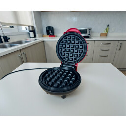 جهاز صنع الوافل الكهربائي الصغير Mini Electric Waffle Maker