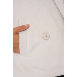 جاكيت نسائي قصير من الكاشيه 0725 - لون إيكرو Women's Short Cachet Jacket 0725 - Ecru