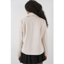 جاكيت نسائي قصير من الكاشيه 0725 - لون إيكرو Women's Short Cachet Jacket 0725 - Ecru
