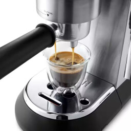 جهاز تحضير الاسبريسو ESPRESSO MAKERS