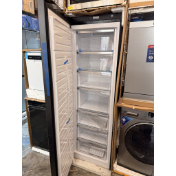 مجمدة فيستل عموديه (بخاخ ) No Frost  تمنع تكون الجليد   ،18 قدم، سعة  كبيرة VESTEl Upright No frost Freezer, Cubic feet18,LargeCapacity