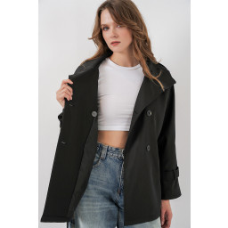 معطف ترنش نسائي قصير بياقة متقاطعة 5980 - أسود Women's Short Double-Breasted Trench Coat 5980 - Black
