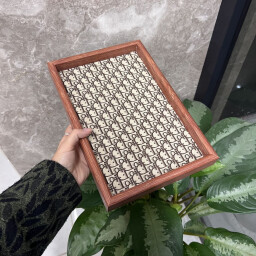 طقم صواني تقديم متعددة المقاسات للخبز والفواكه المجففة – 3 قطع بتصميم أنيق 3-Piece Multi-Size Serving Tray Set for Bread & Dried Fruits – Elegant Design