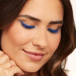 تويست أب ذا فوليوم ماسكارا 24 ساعة Twist Up The Volume 24-Hour Mascara