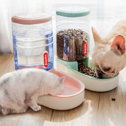 موزع الطعام Food Dispenser