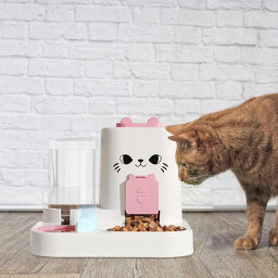 موزع المياه والطعام Water & Food Dispenser