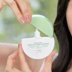 واقي شمس بخلاصة الشاي الأخضر Green Tea Fresh Sunscreen