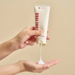 كريم الحلزون والأرز 93٪ للبشرة الحساسة Snail Mucin 93% Facial Cream  For Sensitive Skin