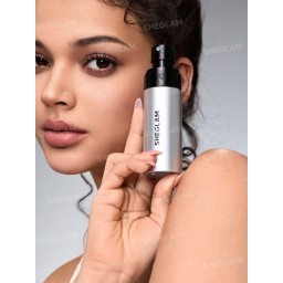 بخاخ تثبيت المكياج - مضاد للماء ومنعم للبشرة Camera On Blurring Waterproof Setting Spray