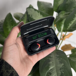 سماعات لاسلكية مع باور بانك Wireless Earbuds with Digital Display & Power Bank Charging Case