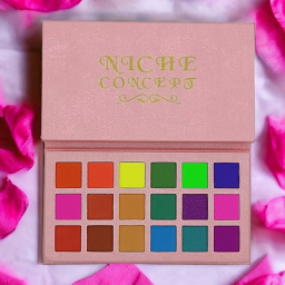 باليت ايشادو 18 لون Palette Eyeshadow 18 Colors