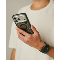 حافظة مانوفيت ترو ميست كفر لهاتف آيفون18 و 17 برو ماكس manovate True Mist Case For iphone 18 and 17 Pro Max