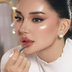 أحمر شفاه كريمي Creamy Silky Lipstick
