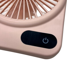 مروحة مكتبية مع حامل هاتف عملية وبشكل انيق عصري A stylish and modern desk fan with a built-in phone holder