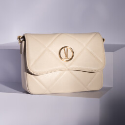 حقيبة نسائية برازيلية من فيزانو 10054.3 Brazilian Women’s Handbag from VIZZANO 10054.3