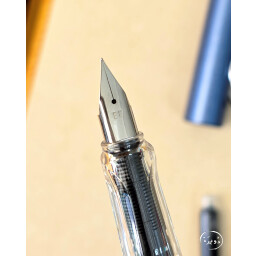 قلم حبر سائل ذكي Smart fountain pen