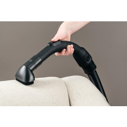 بيسيل باوركلين – مكنسة برميل – 21 لتر – 2000 واط – جاف ورطب – موديل 2027E – أزرق Bissell PowerClean Drum Vacuum Cleaner – 21L – 2000W – Wet & Dry – Model 2027E – Blue