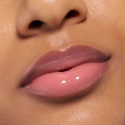 غلوس شفاه اكستريم شاين Extreme Shine Volume Lip Gloss