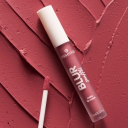 أحمر شفاه كريمي مات سوفليه BLUR Soufflé Matte Lip Cream