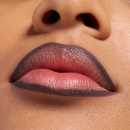 قلم تحديد الشفاه مطفي Matte Comfort Lip Liner