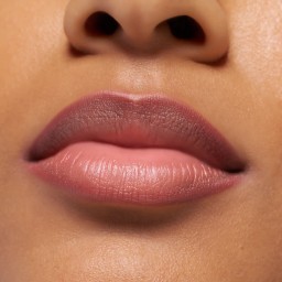 قلم تحديد الشفاه Poutline Soft Glide Lip Liner