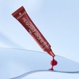 غلوس معالج للشفاه The Super Peptide Glossy Lip Treatment