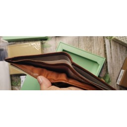 محفظة جلد طبيعي Genuine leather wallet