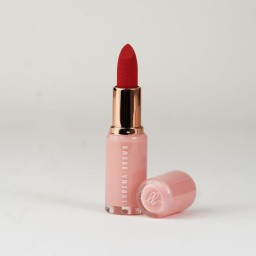 أحمر شفاه كريمي مات Matte Lipstick