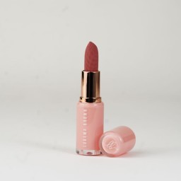 أحمر شفاه كريمي مات Matte Lipstick