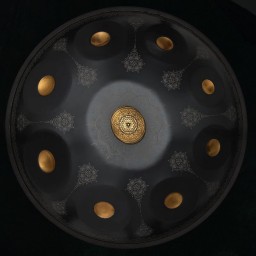 طبل الهاند بان حجم الكبير تُعرف أيضاً باسم طبلة اليد الهانغ باللون اسود المصنوع من الفولاذ المقاوم للصدأ Handpan Drum