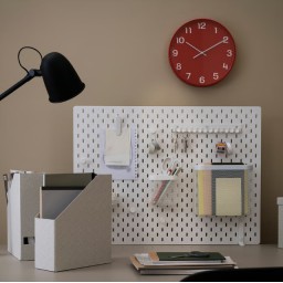 ساعة الحائط Wall Clock
