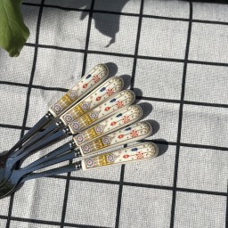 ملاعق كوب Spoons