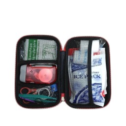 حقيبة إسعافات أولية للطوارئ متعددة الاستخدامات – 18 قطعة أساسية للرحلات والمنزل والسيارة 18-Piece Multi-Purpose First Aid Emergency Kit for Home, Car & Outdoor Use