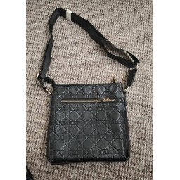 حقيبة رجالية جلد طبيعي Men's genuine leather bag