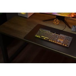 كورسيرK70 MAX RGB لوحة مفاتيح الألعاب السلكية الميكانيكية المغناطيسية، مزودة بمفاتيح كورسيرMGX قابلة للتعديل Corsair K70 MAX RGB Magnetic, Mechanical Wired Gaming Keyboard,  Adjustable CORSAIR MGX Switches