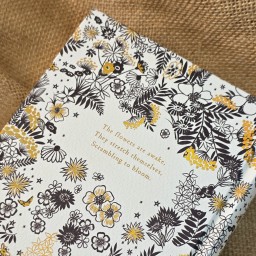 دفتر رسم مقوى بنقوش الزهور والعصافير Hardcover Sketchbook